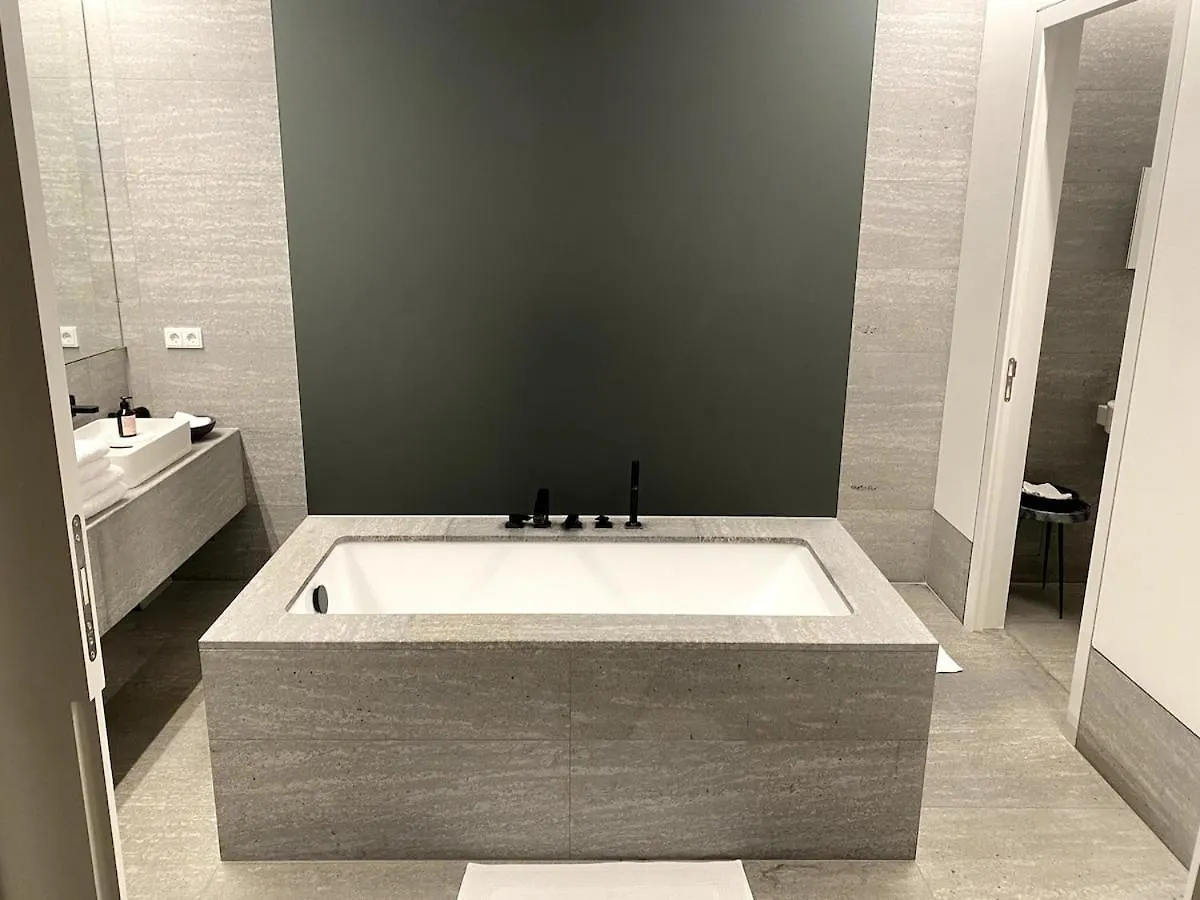 Highclass Luxury Penthouse Near Kudamm Berlin